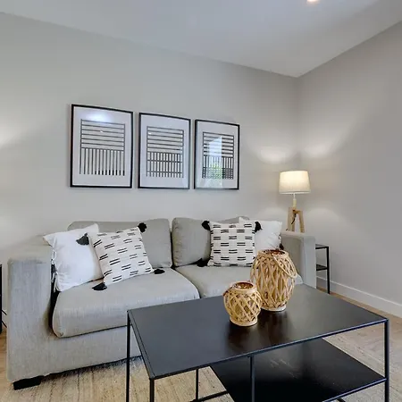 Apartment Stylish 2 Bedroom In Old Town