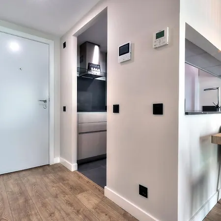 Apartment Stylish 2 Bedroom In Old Town