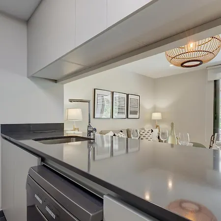 Apartment Stylish 2 Bedroom In Old Town Estepona