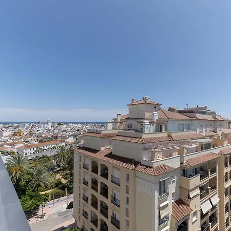 Stylish 2 Bedroom In Old Town Estepona